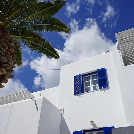 Nicos & Appartement Logaras