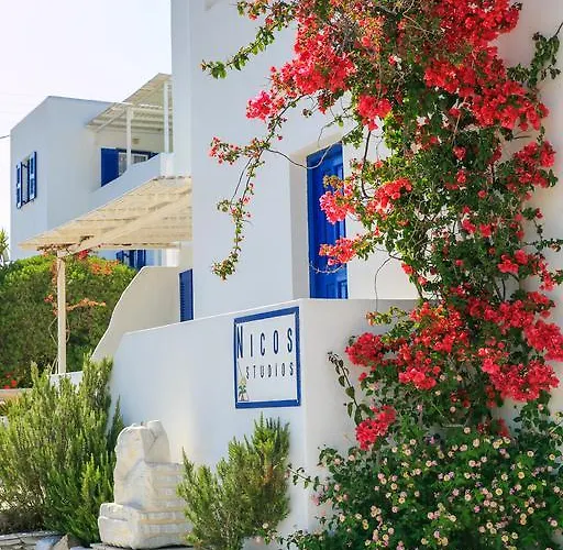 Nicos Studios & Apartments *