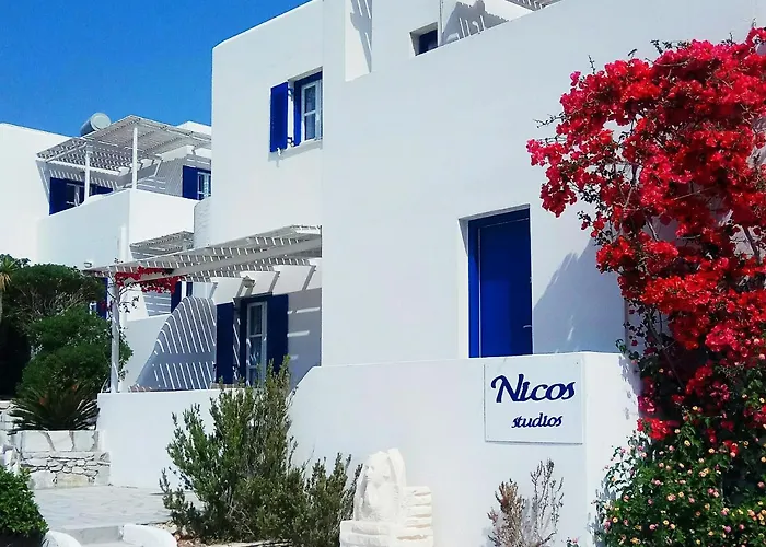 Nicos Studios & Apartments