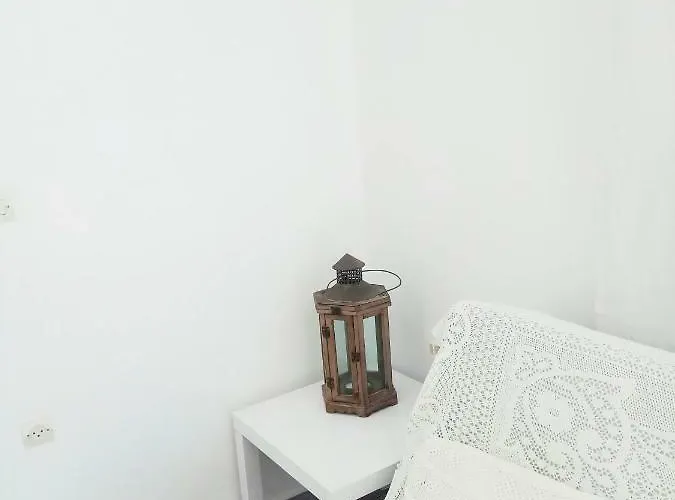 Nicos Studios & Apartments * Logaras