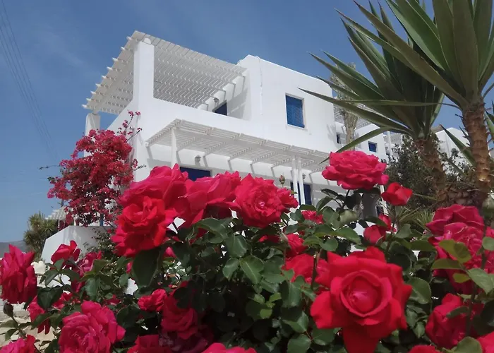 Nicos Studios & Apartments Logaras