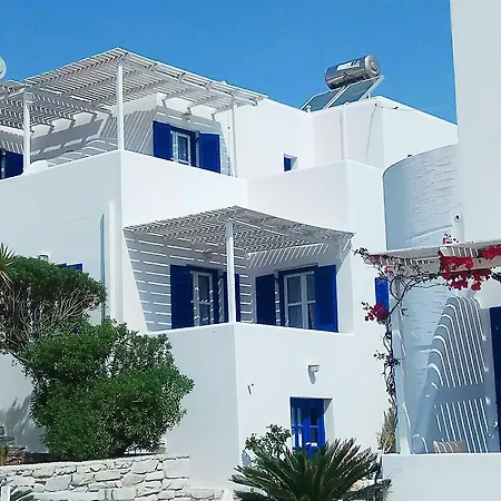 Nicos Studios & Apartments