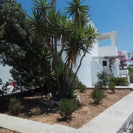 Nicos Studios & Apartments Apartment Logaras