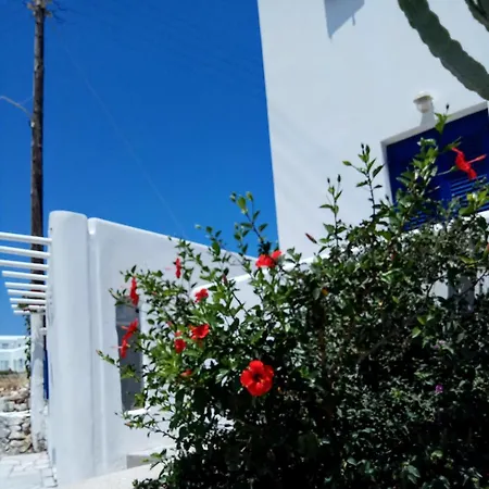 Nicos Studios & Apartments * Logaras